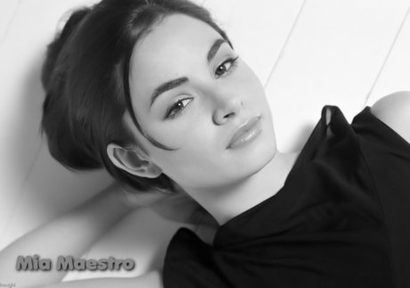 Mia Maestro