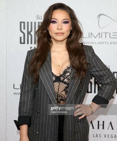 Jessica Parker Kennedy