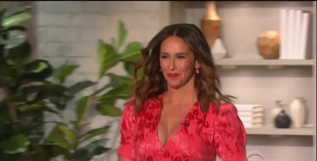 Jennifer Love Hewitt