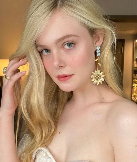 Elle Fanning