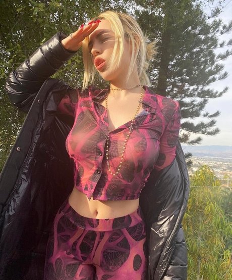 Ava Max