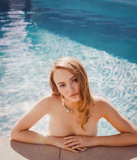 Lilyrose Depp