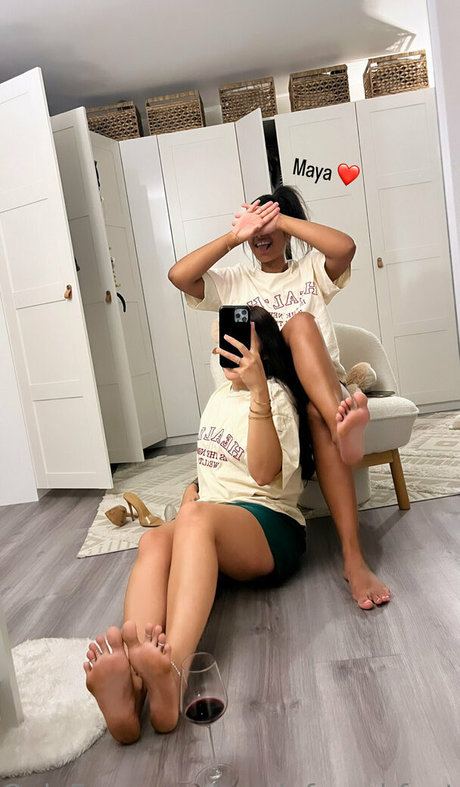 Mariefrenchfeetgirlfree