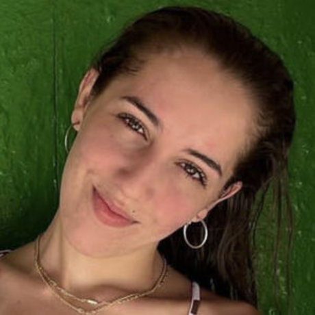 Nacktes geleaktes OnlyFans-Foto von Beth Oliver