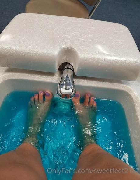 Sweetfeet2187