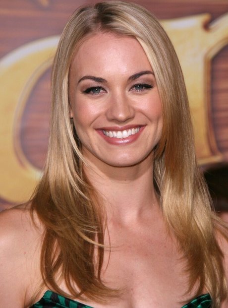 Yvonne Strahovski
