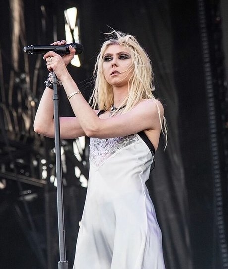 Taylor Momsen