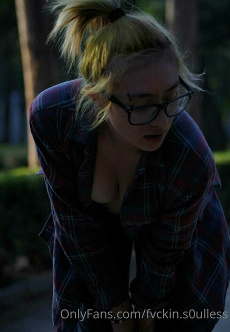 Fvckins0ulless