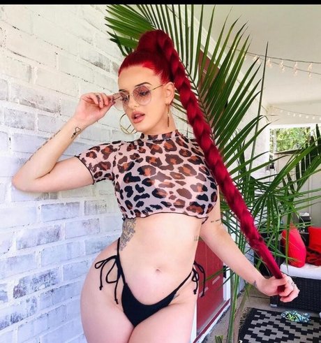 Justina Valentine