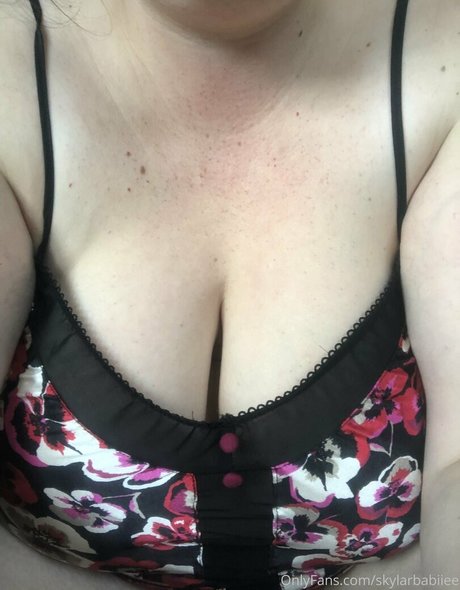 Skylarbabiiee