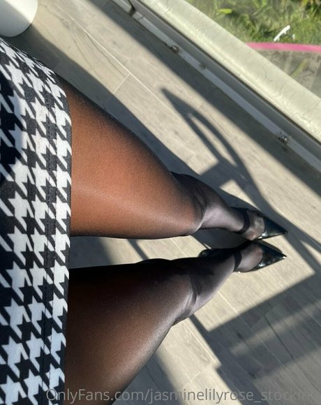 Jasminelilyrosestocking