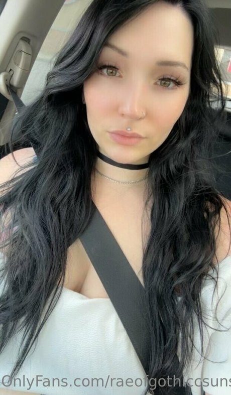 Raeofgothiccsunshine