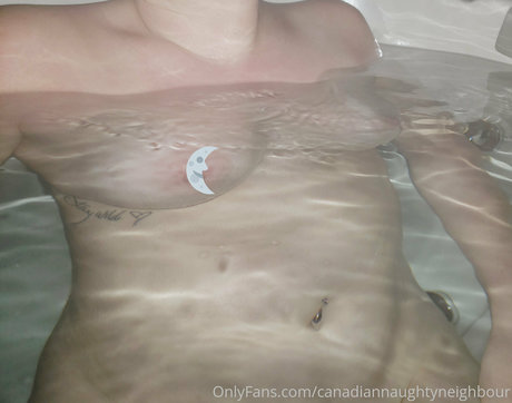 Canadiannaughtyneighbour