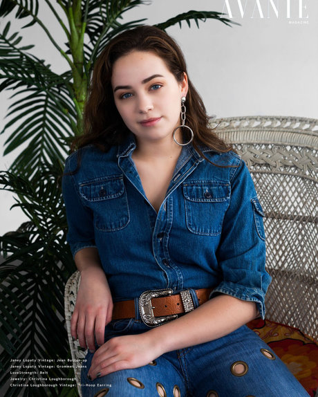 Mary Mouser