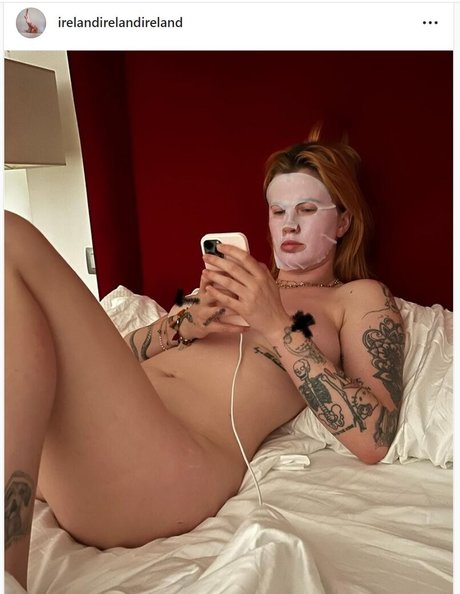 Ireland Baldwin