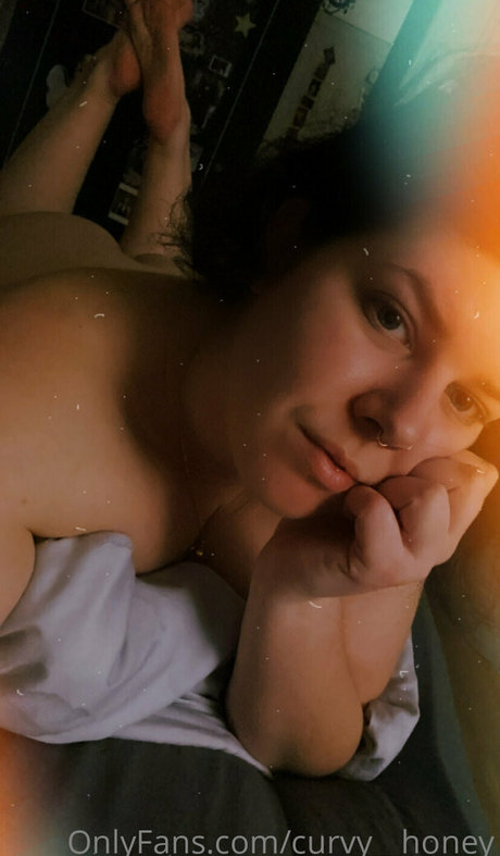 Curvyhoney