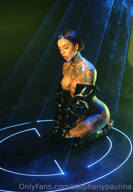 Nacktes geleaktes OnlyFans-Foto von Stephanie Paul