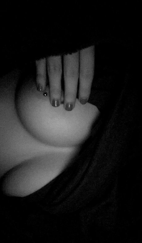 Brunettefivefootfour