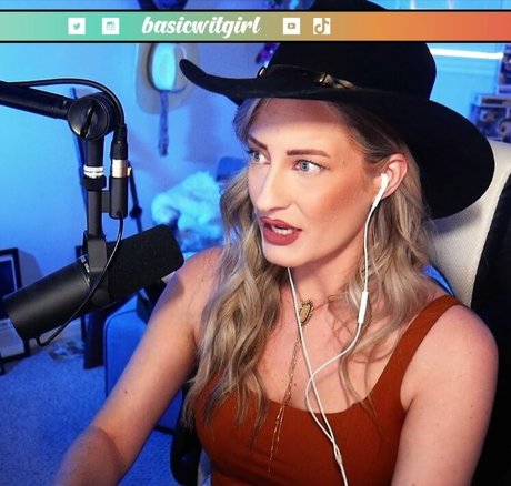 Basicwitgirl