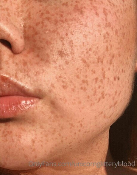 Unicornglitteryblood