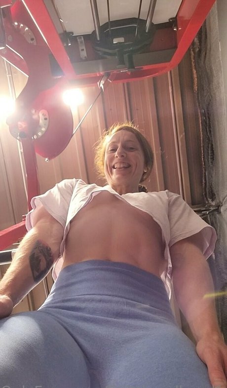 Fitlittleredheadfree