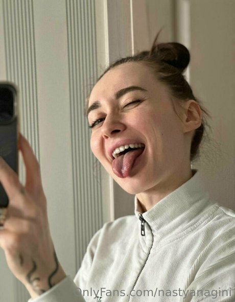 Nastyanagini
