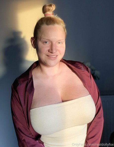 Dollyfoxvip