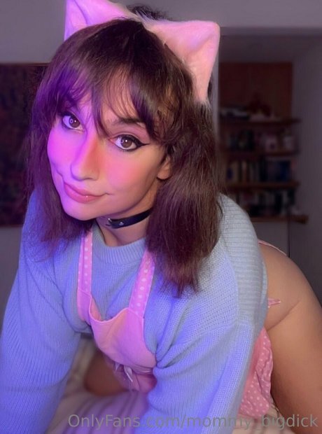 Mommybigdickk