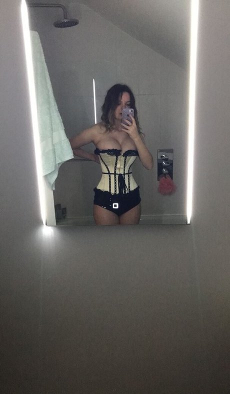 Dakota Blue Richards