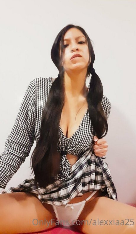 Alexxiaa25