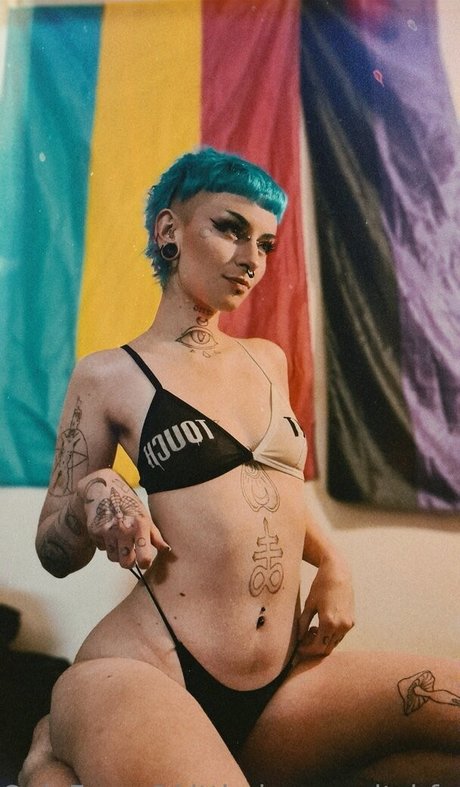 Littledemonwitchfree