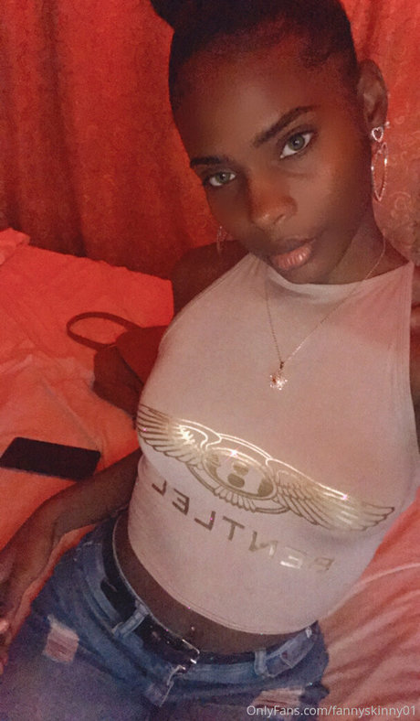 Fannyskinny01
