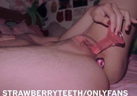 Strawberryteeth