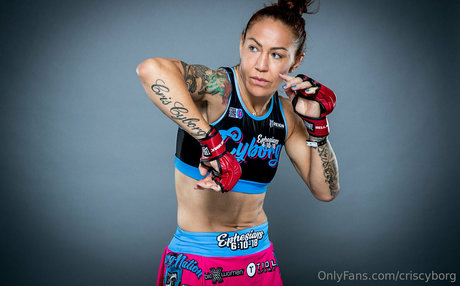 Criscyborg
