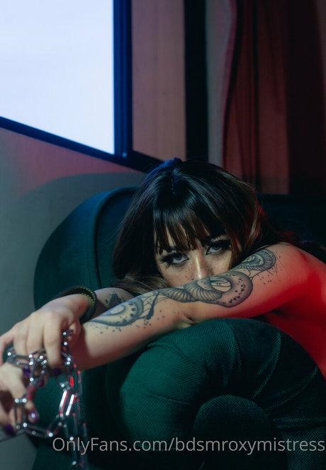 Mistressroxybdsm