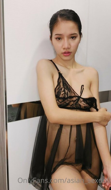 Asian Sexdoll
