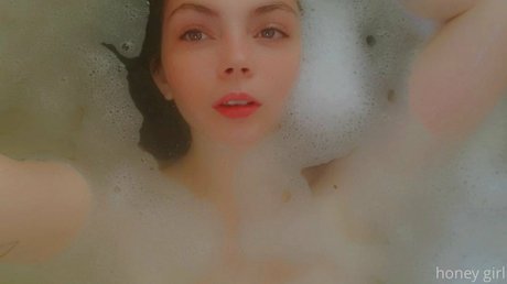 Honeygirl