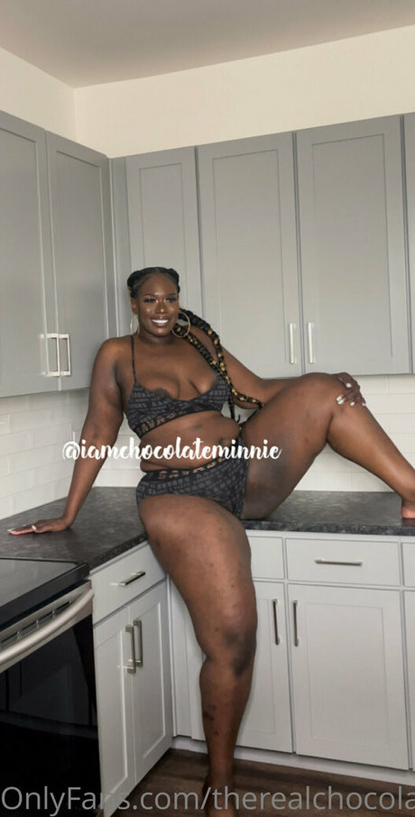 Therealchocolateminnie