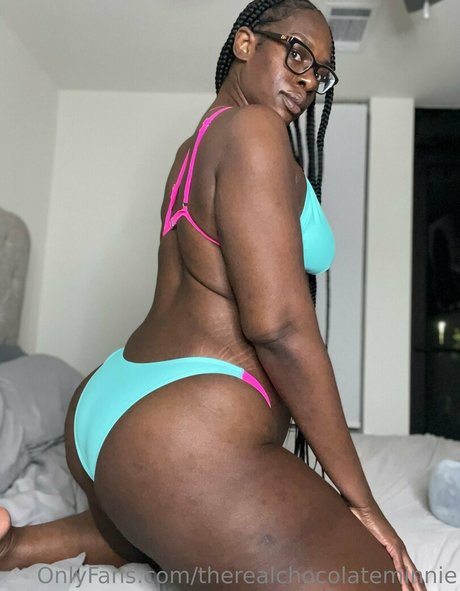 Therealchocolateminnie