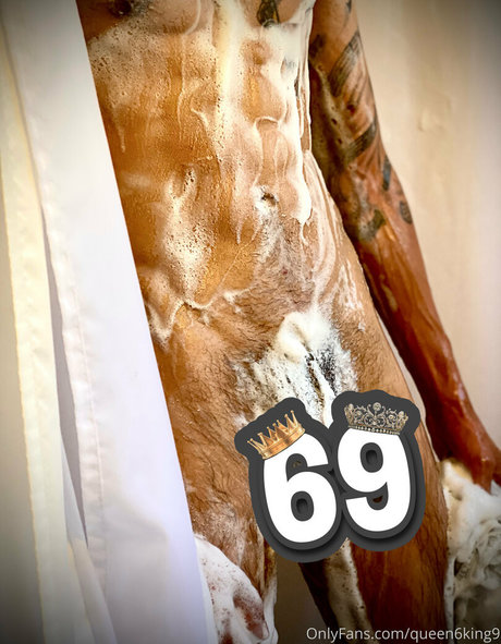 Nacktes geleaktes OnlyFans-Foto von Queen6king9