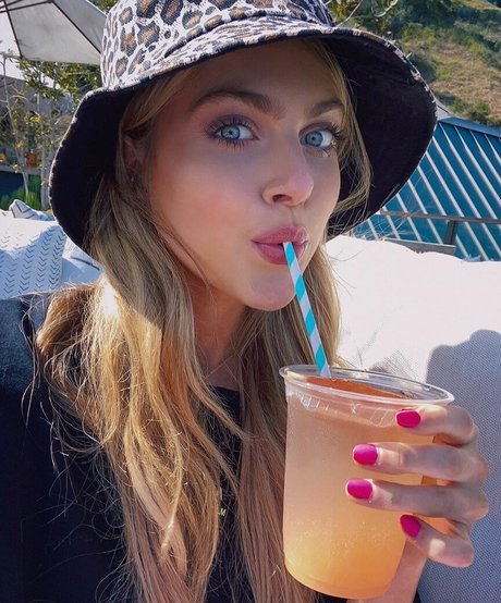 Anne Winters
