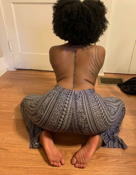 Nacktes geleaktes OnlyFans-Foto von Ajaxandivy