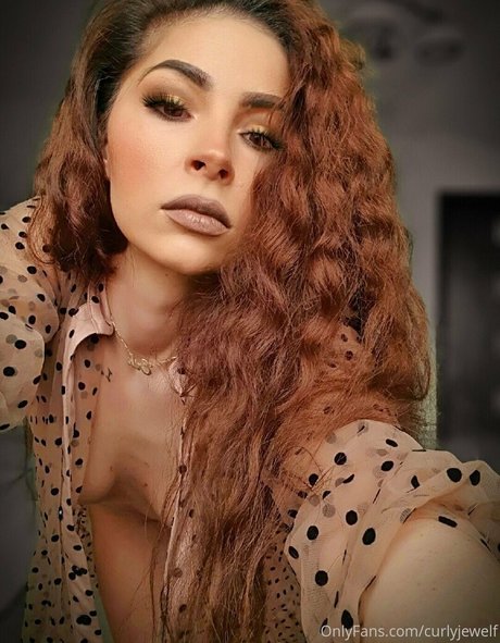 Curlyjewelfree