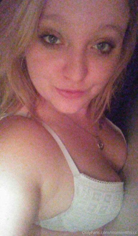 Mommithiccc