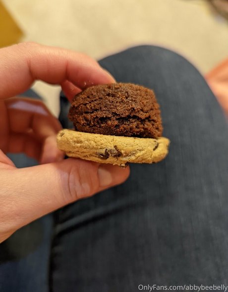 Abbybeebelly
