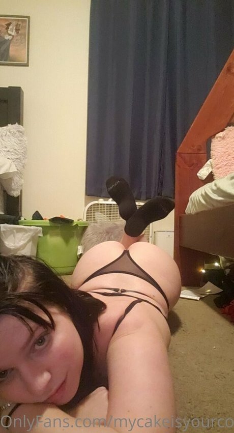 Mycakeisyourconfectionto