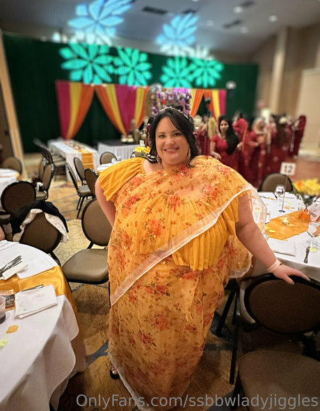 Ssbbwladyjiggles
