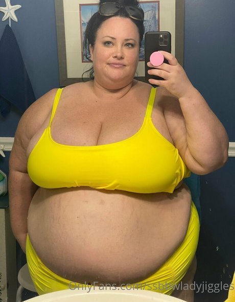 Ssbbwladyjiggles
