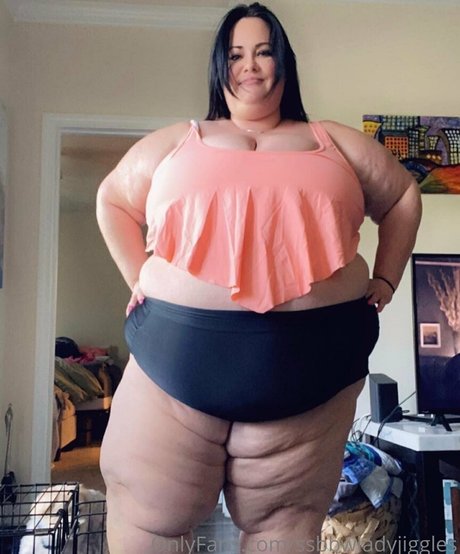 Ssbbwladyjiggles