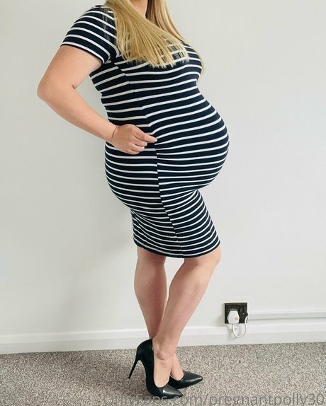 Pregnantpolly30